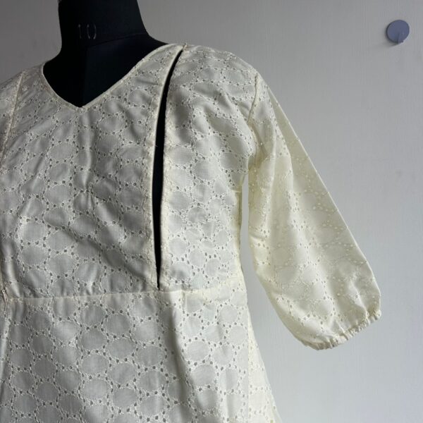 White Hakoba Feeding Gown - Image 2