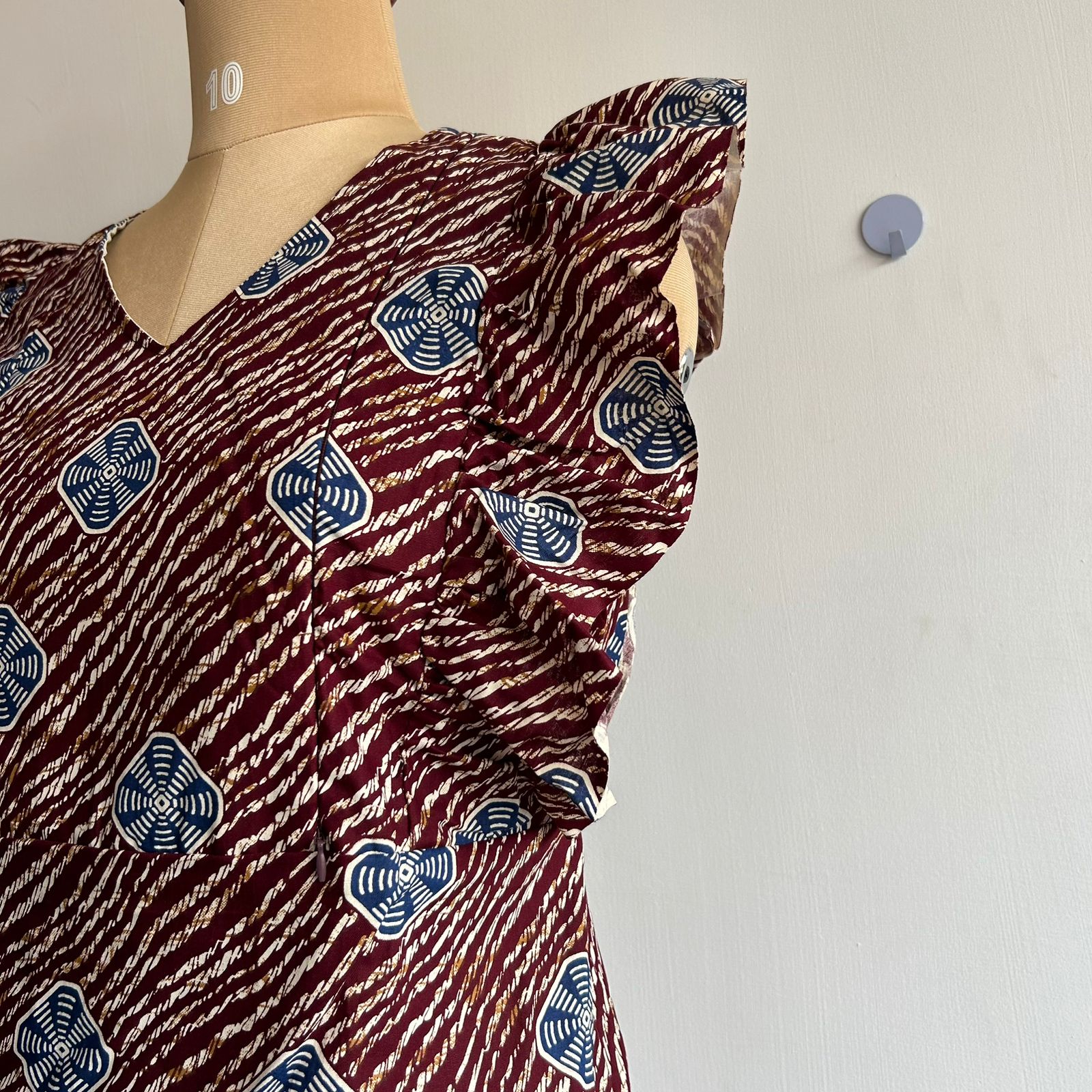 Coffee Brown And Navy-Blue Printed Gujari Cotton Ruffle Sleeve Short Maternity Gown - Image 2