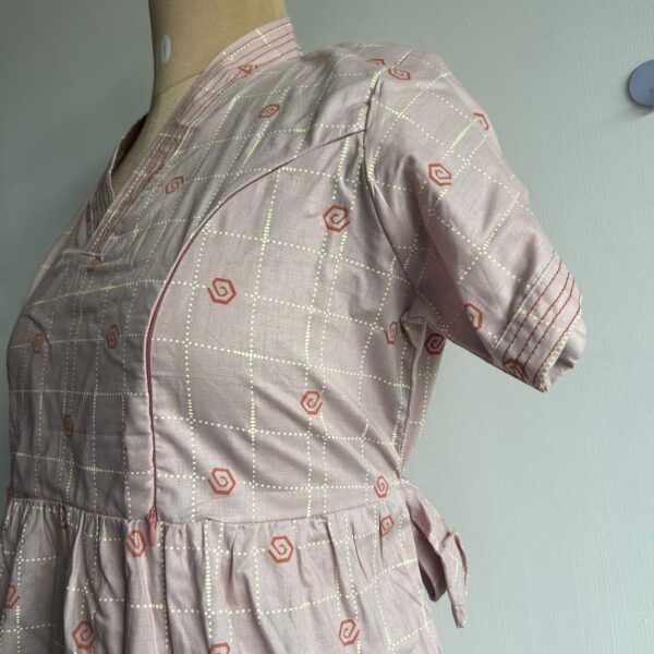 Pastel Pink Printed Premium Cotton V Collar Neck Short Maternity Gown - Image 3