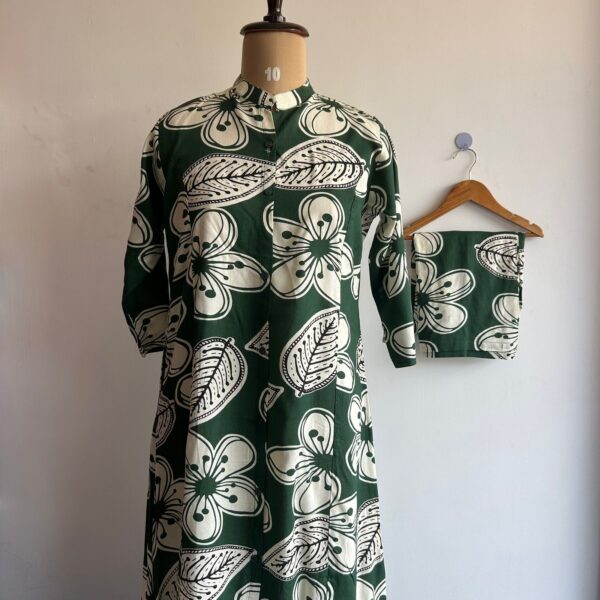 Green Floral Printed A line Kurti Co-ord Set With Palazzo Pant