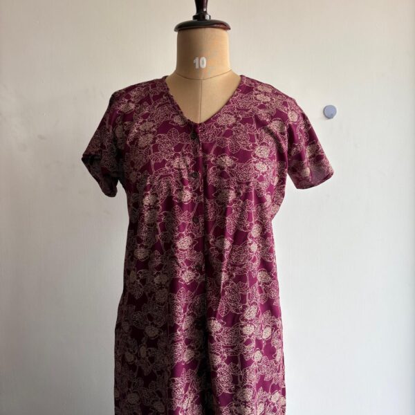 Wine Floral Printed Rayon Short Full Open Labour Room Nighty | Free Size | Chest Width 44″| Length 44″|