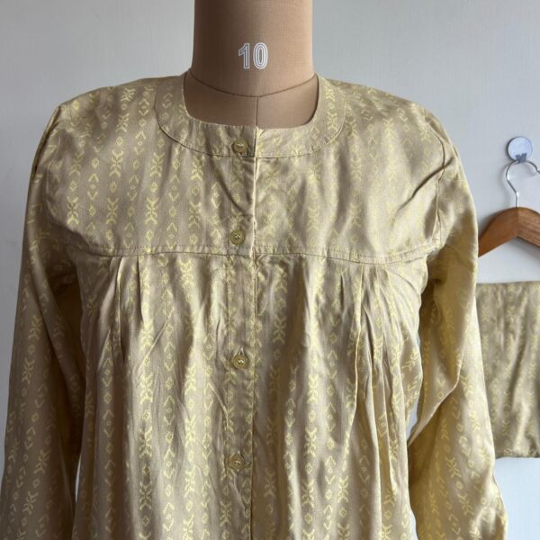 Cream Printed Rayon Full Sleeve Pyjama Set | Free Size | - Image 2