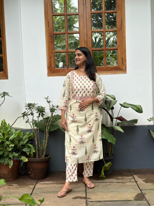 Pink Floral Printed Cotton Kurti Co-ord Set | BK0003