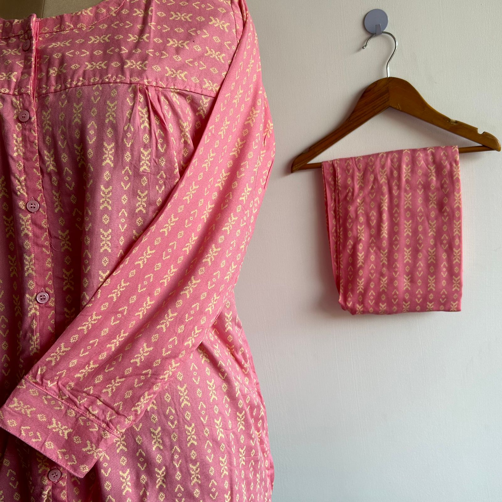 Peach Printed Rayon Full Sleeve Pyjama Set | Free Size | - Image 2