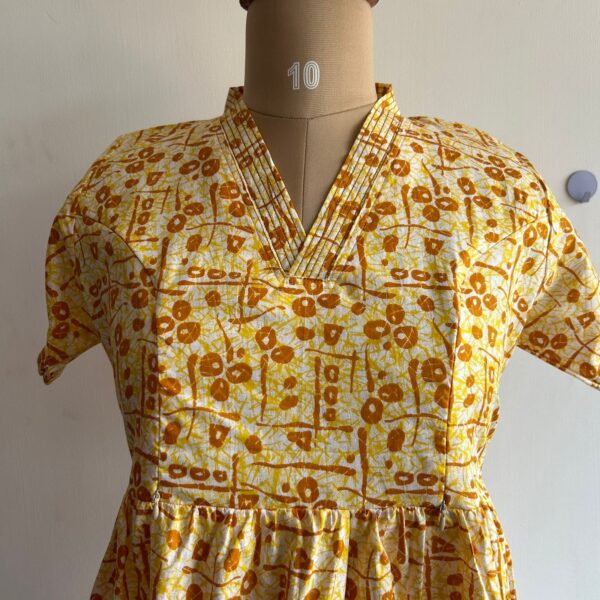 Yellow Printed Premium Cotton V Collar Neck Short Maternity Gown | Free Size | - Image 2