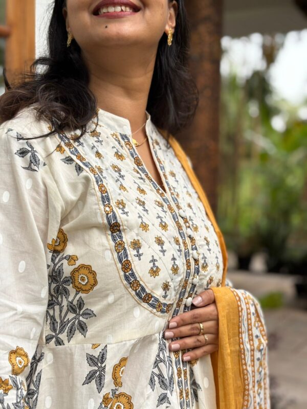 Yellow Floral Printed White Cotton 3 Piece Set Anarkali Kurti Collection | BK0022 - Image 2