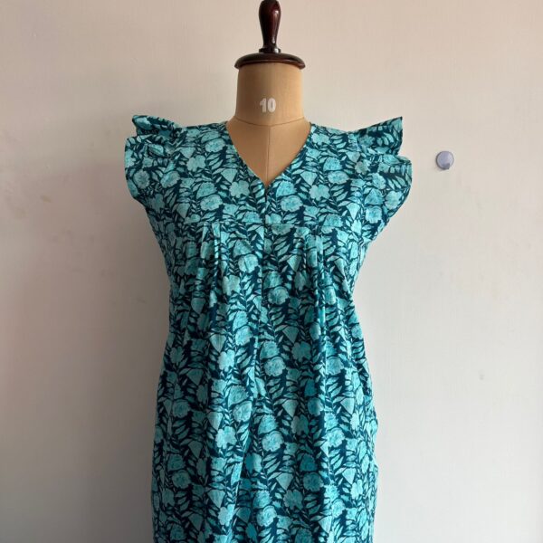 Teal Blue Floral Printed Premium Cotton V- Neck Ruffle Sleeve Long Zip Short Maternity Gown | Free Size | Chest Width 44″| Length 44″|