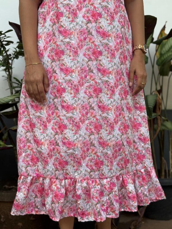 Peach Floral Hakoba Ruffle Sleeve Short Maternity Gown | Free Size | Chest Width 44″| Length 44″| - Image 3