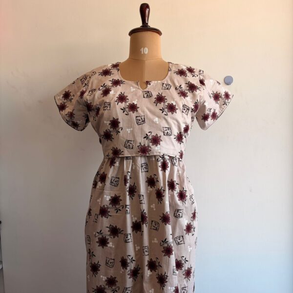 Cream And Maroon Floral Printed Premium Cotton Buttonless Zipless Short Maternity Nighty | Free Size | Chest Width 44″| Length 46″