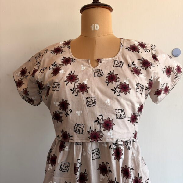 Cream And Maroon Floral Printed Premium Cotton Buttonless Zipless Short Maternity Nighty | Free Size | Chest Width 44″| Length 46″ - Image 2