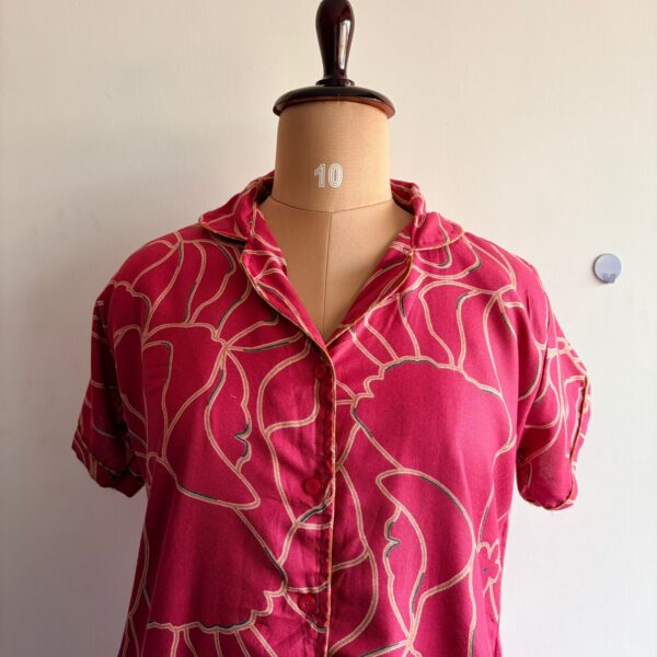 Pink Printed Alpine Full Open Long Polo Shirt Dress | Free Size | Chest Width 44″| Length 44″ - Image 2