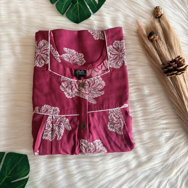 Mauve Floral Printed Alpine Button Zip Nighty | Free Size | Chest Width 44″| Length 54″-56″