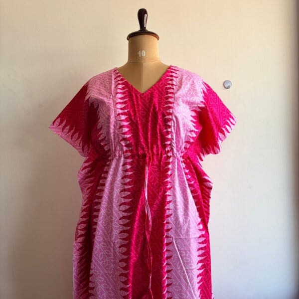Pale And Dark Pink Bandhani Printed Premium Cotton Feeding Kaftan | Free Size | Chest Width 44″| Length 56″