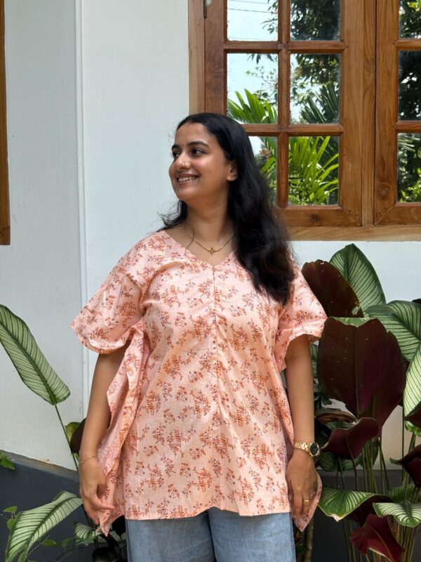 Pale Orange Floral Printed Pure Cotton Short Feeding Kaftan With Centre Long Zip | Free Size | Chest Width 44″